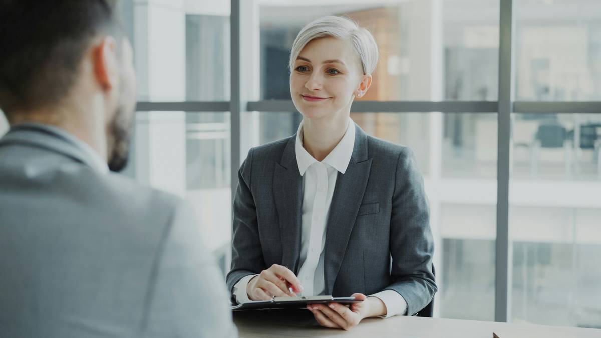 is interview coaching worth it: candidate practicing mock interview with coach via video call